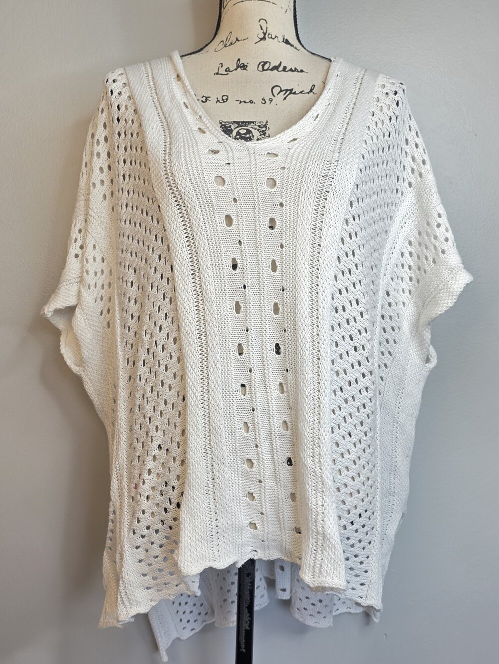 Daytrip White Open-Knit Scoop Neck Sweater Sz M